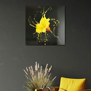 Желтый цветок