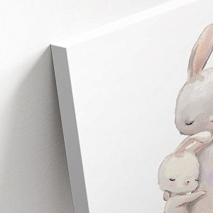 Крепкая семья зайцев