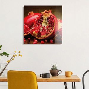 Сочный гранат