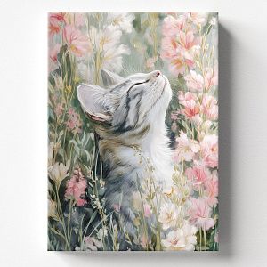 Котёнок в цветах