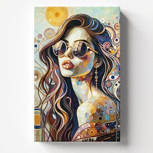 Стильная девушка