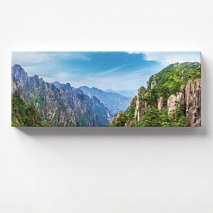 Горный хребет в Китае. Хуаншань