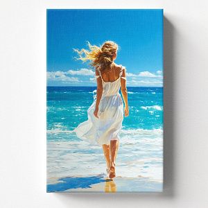 Девушка и море