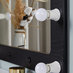 Гримерное зеркало вертикальное