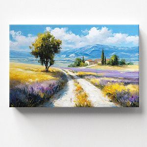 Тропа в лавандовом поле